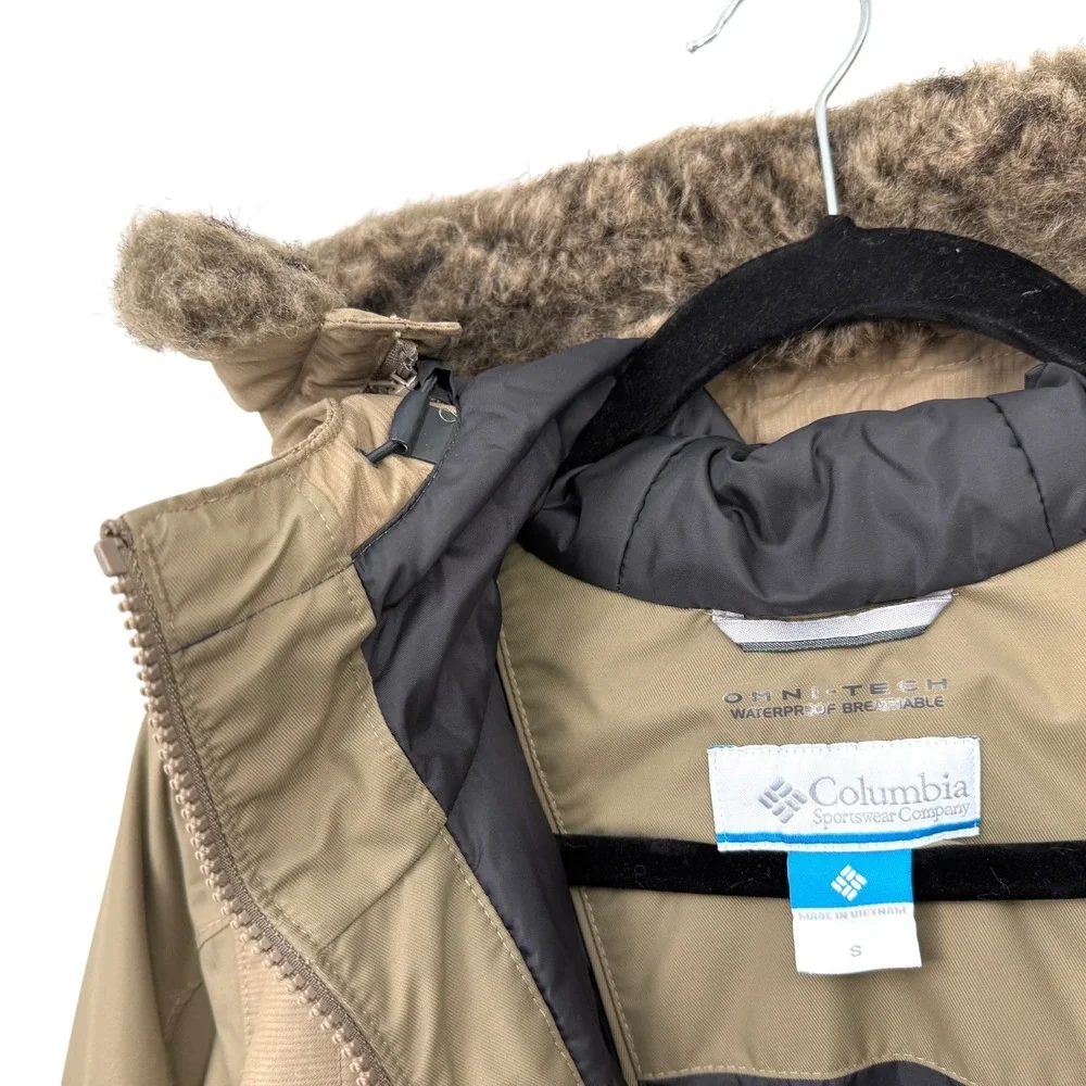 Columbia Omni-Tech Women's Tan Faux Fur Hooded Waterproof Ski Snow Jacket Size S